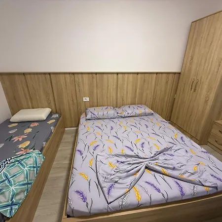 Appartement Gjzeqiri *