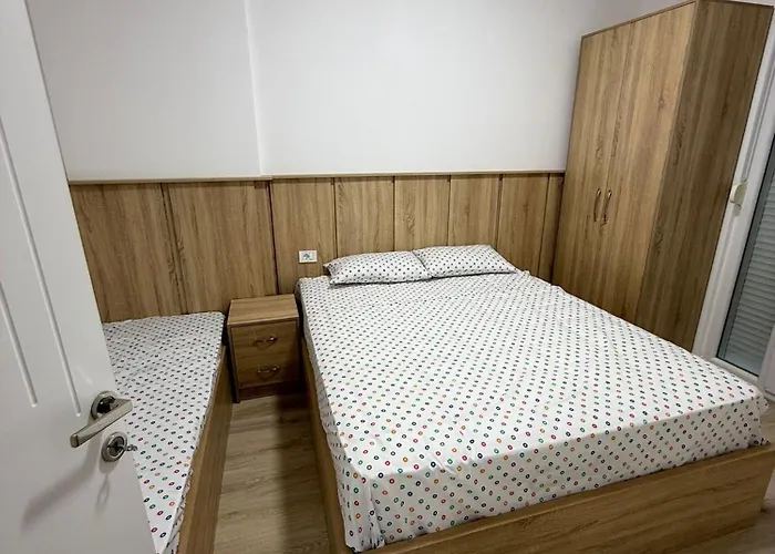 公寓 Gjzeqiri Shëngjin