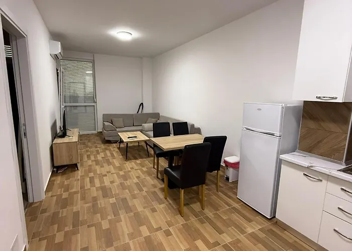 Gjzeqiri Apartman *