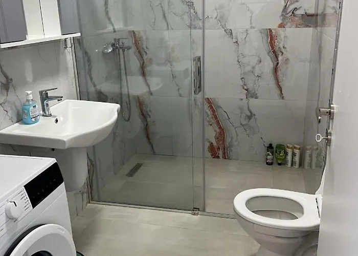 公寓 Gjzeqiri Shëngjin